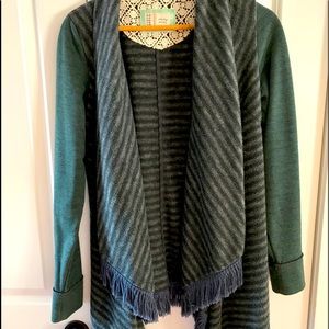 *Cozy Anthropologie Sweater - Excellent Condition*